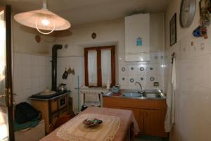 CS118 - Montisi una casa singola di comple