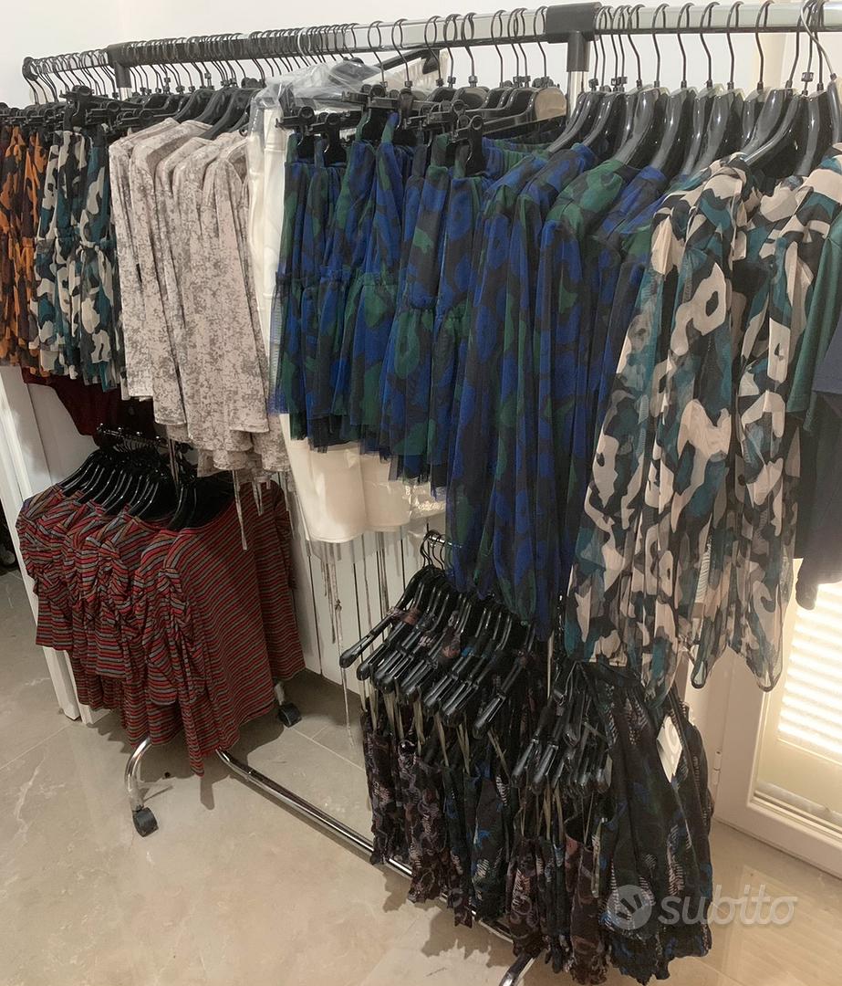 Stock abbigliamento donna Abbigliamento e Accessori In vendita a