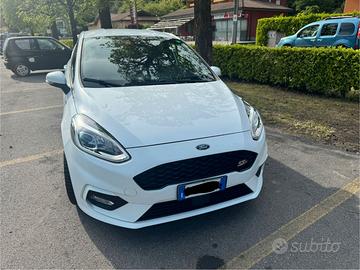 Ford Fiesta ST-LINE