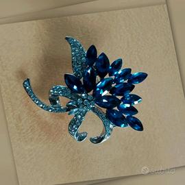 Spilla in stile anni 70