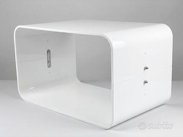 Espositore moderno dal design minimale