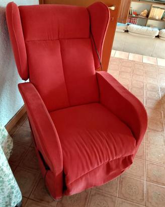 Poltrona per assistenza anziani/disabili