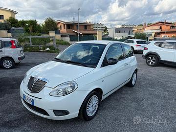 Lancia Ypsilon 1.2 69 CV 5 porte GPL Ecochic Silve
