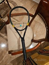 racchetta da tennis 