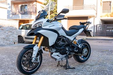 Ducati Multistrada 1200 con Desmo Service c.a.