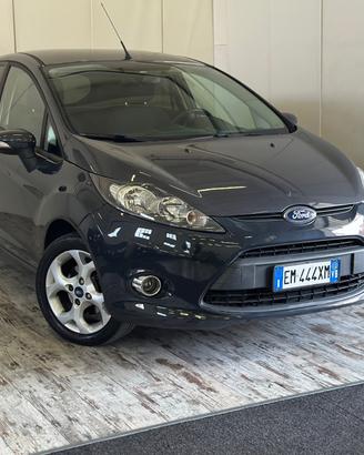 Ford Fiesta Ikon 1.4 TDCi 5 porte Ok neopatentati