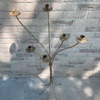 Candelabro da terra in metallo verniciato