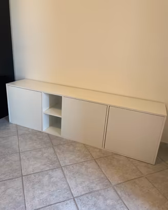 Soggiorno porta tv divano tavolinetto