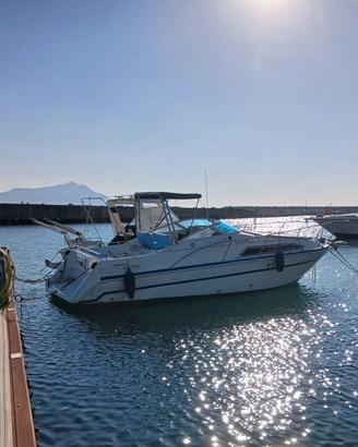 Barca compreso ormeggio Monte di Procida