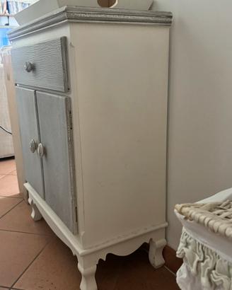 Mobiletto ingresso