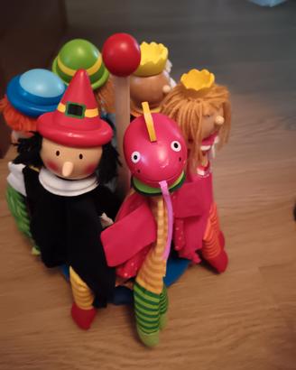 SET MARIONETTE LEGNO E TESSUTO marca LEGLER