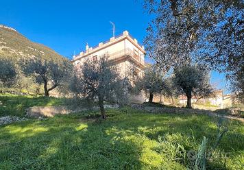 Villa di Campagna Signorile a Capaccio Capoluogo