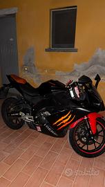 moto 125cc incidentata