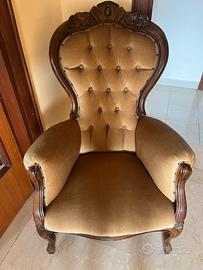Poltrona antica stile vintage in velluto