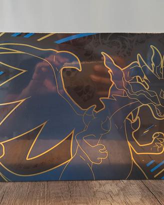 POKEMON BUNDLE ULTRA PREMIUM M. CHARIZARD- SEALED