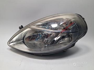 086661114L FANALE ANTERIORE DEPO SX LANCIA YPSILON