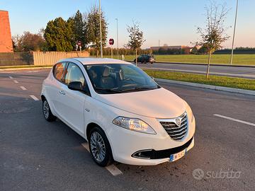 LANCIA Ypsilon 1.2 benzina 6.9cv