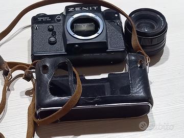 Fotocamera Zenit TTL con Obiettivo Helios 44M f/2