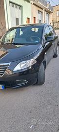 lancia Yipsilon 