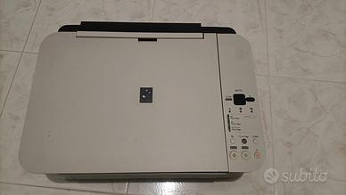 stampante e scanner a colori 