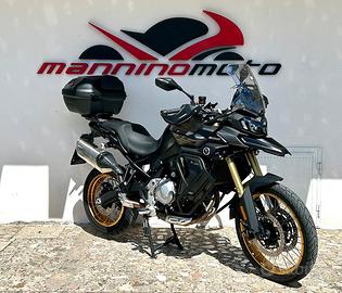 Voge Valico 900 DSX Black Night solo 3600 Km