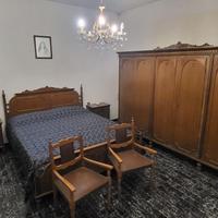 Camera da letto completa vintage in legno