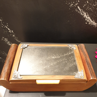 Porta sigarette anni '50 in legno e vetro specchio