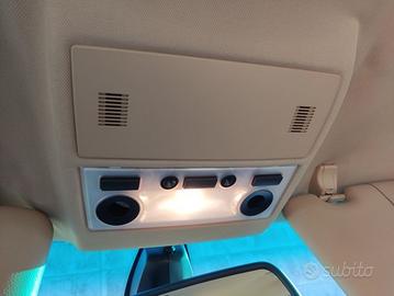 Plafoniera anteriore BMW 530 del 2006
