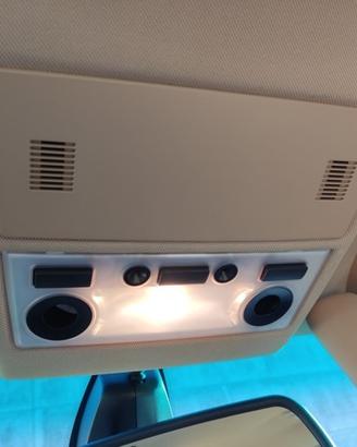 Plafoniera anteriore BMW 530 del 2006