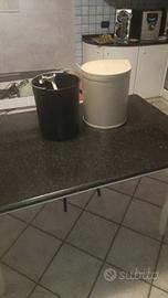 Pattumiera sotto lavello 