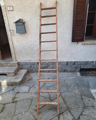 scala lunga legno vintage