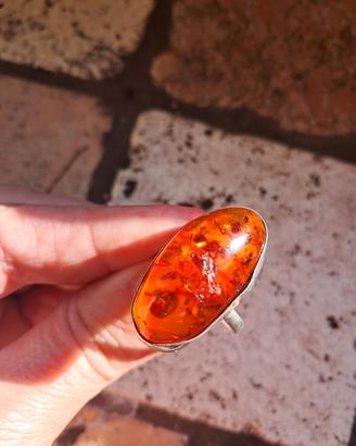 Anello vintage argento 925 e ambra bsltica