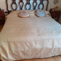 Letto matrimoniale in legno - Modernariato