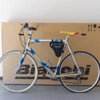 Bicicletta Touring  telaio alluminio