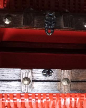 Cofanetto/Bauletto legno interno velluto rosso