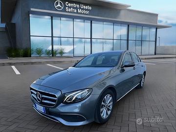 Mercedes-Benz Classe E E 220d 4Matic Auto Bus...
