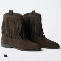 stivaletto in pelle con frange, ragazza 