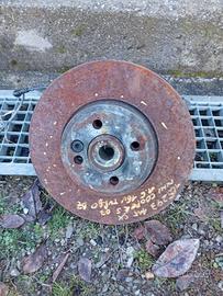 mozzo ruota anteriore sx 