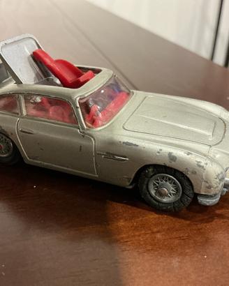 1973-76 Corgi Toys n. 270 Aston Martin DB5 007