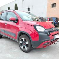 Fiat Panda 1.0 Hybrid Cross 2023 SINISTRATA