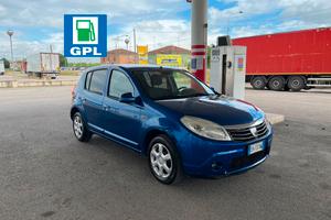 Dacia Sandero 1.4 Benzina/GPL Anno 2009 anche neop