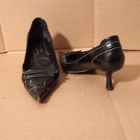 scarpe in pelle nera mis. 38