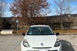 Renault Clio 1.2 benzina per neopatentati