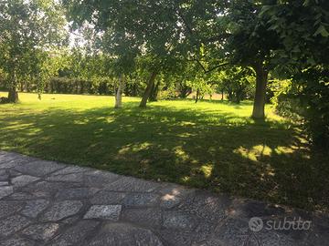 Villa indipendente con parco
