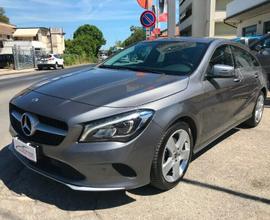 Mercedes-Benz CLA 200 d S.W. Automatic Busine...