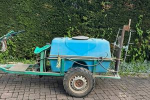 Rimorchio vaporizzatore agricolo