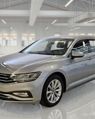 VOLKSWAGEN PASSAT VARIANT 2.0 TDI SCR EVO 90 KW BU