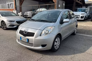 Toyota Yaris 1.4 D-4D 3 porte M-MT Navi