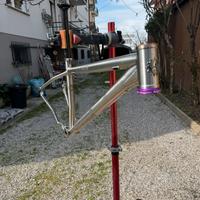 Telaio Stanton Switch9er Titanio taglia M