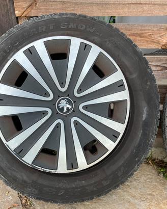 Pneumatici invernali R15 completi